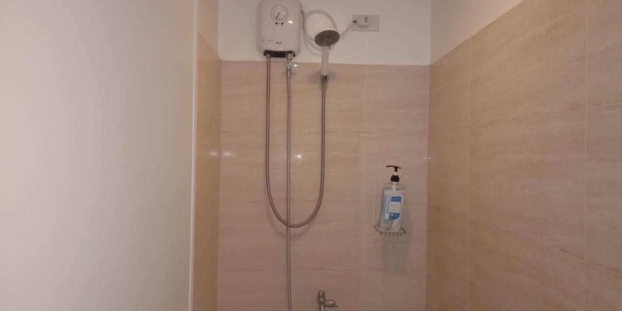 Mabolo Garden Flat A6 With Free Rooftop Pool Cebu ภายนอก รูปภาพ