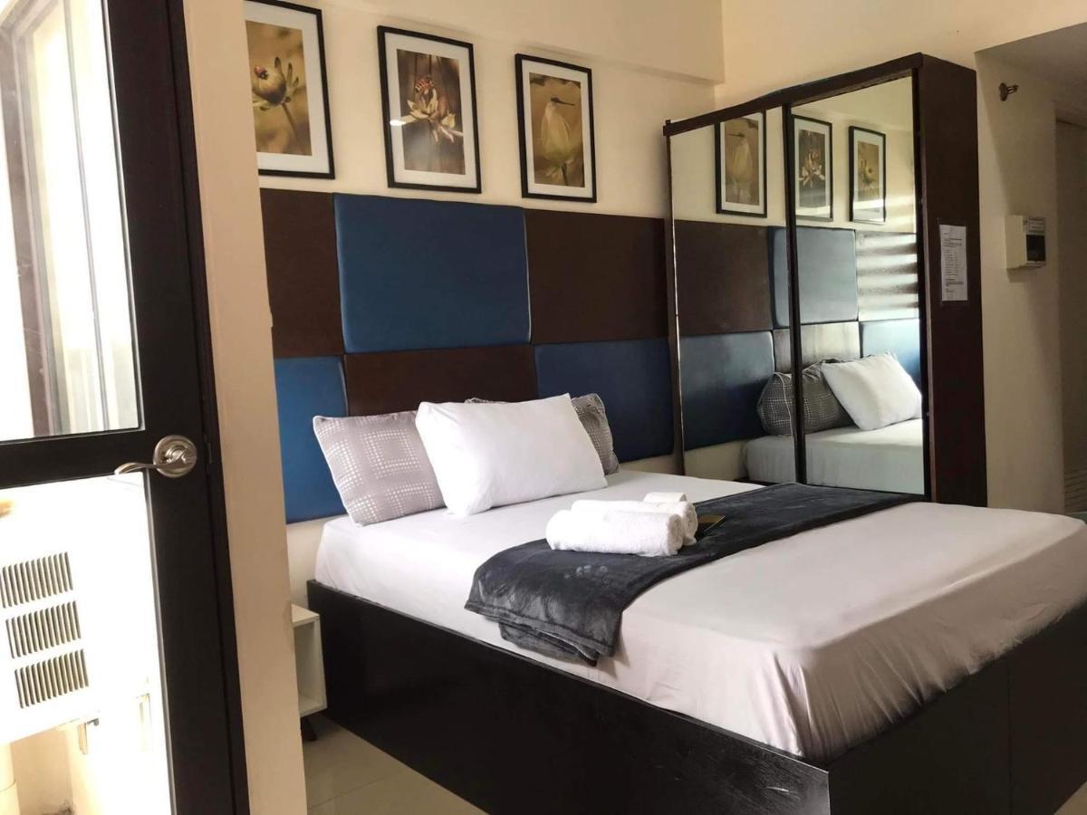 Mabolo Garden Flat A6 With Free Rooftop Pool Cebu ภายนอก รูปภาพ