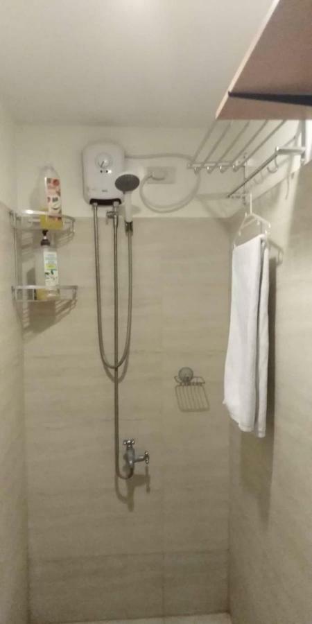Mabolo Garden Flat A6 With Free Rooftop Pool Cebu ภายนอก รูปภาพ